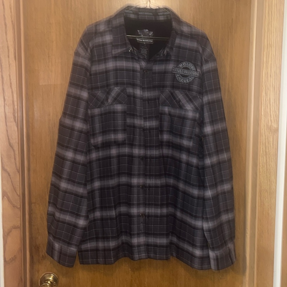 Harley-Davidson Men's Plaid Shirt - Black and Gray